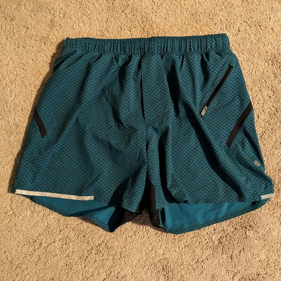 Lululemon Mens Surge shorts size M - Picture 1 of 5